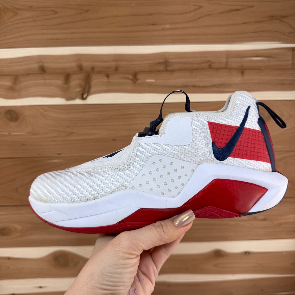 Nike‎ LeBron Soldier 14 XIV Basketball Shoes CK6024-100 Kids Size 6 Youth